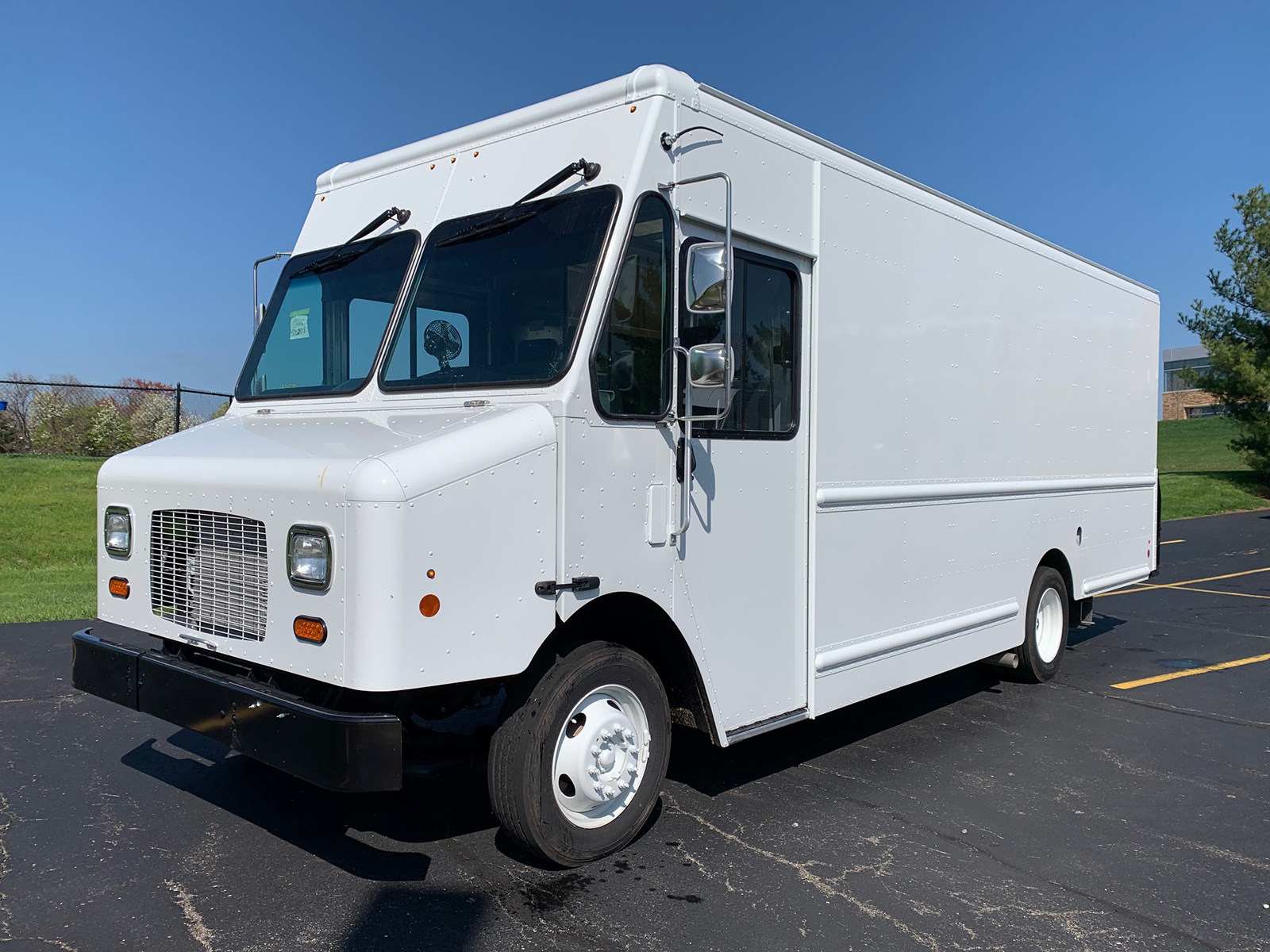 Ford F59 P1000 Stepvan (Morgan Olson 