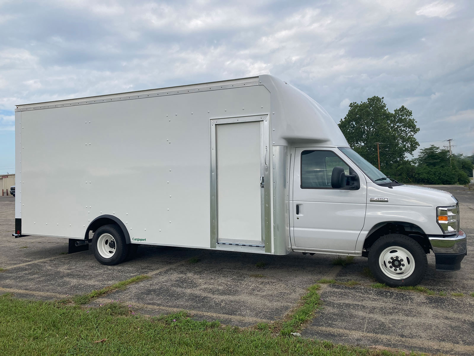 ford cutaway van